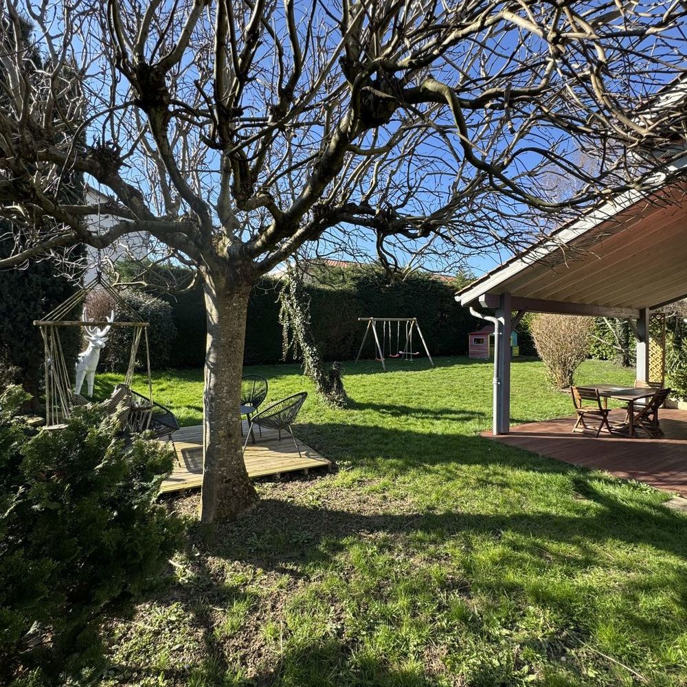 � vendre  Maison Montanay (69250)