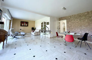  Maison � vendre 8 pi�ces 198 m�