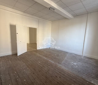  Immeuble � vendre 120 m�