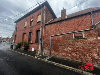  Maison � vendre 8 pi�ces 234 m�