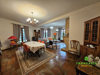  Maison � vendre 10 pi�ces 234 m�