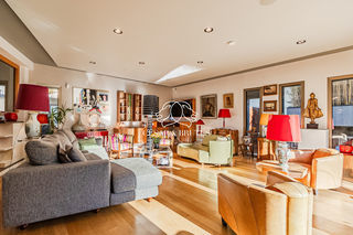  Maison � vendre 9 pi�ces 274 m�