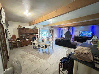  Maison � vendre 8 pi�ces 250 m�