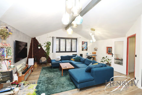   APPARTEMENT DE PLAIN-PIED Appartement - 3 pi�ce(s) - 134 m�