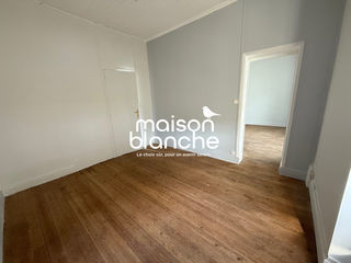  Appartement � louer 3 pi�ces 84 m�