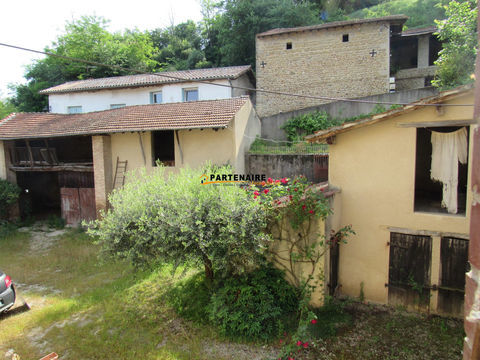   Maison de village � r�nover Maison - 3 pi�ce(s) - 75 m�