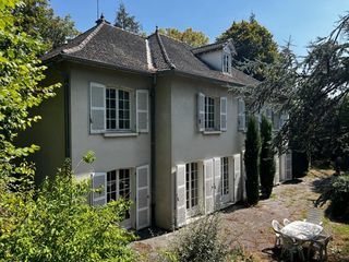  Maison � vendre 10 pi�ces 330 m�