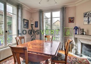  Maison � vendre 10 pi�ces 240 m�