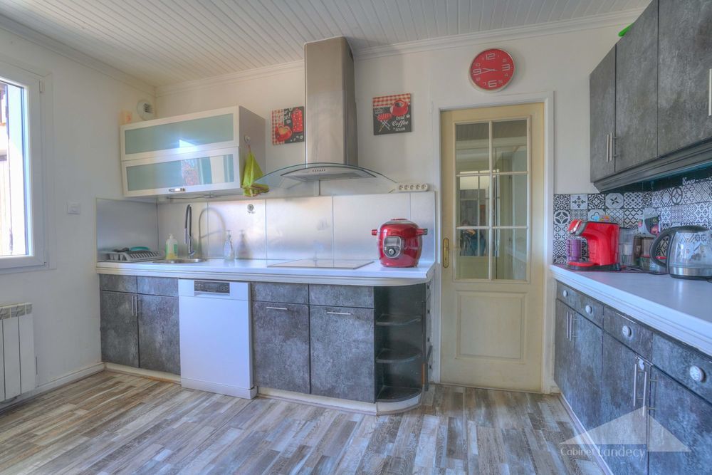 � vendre  Maison Cessy (01170)