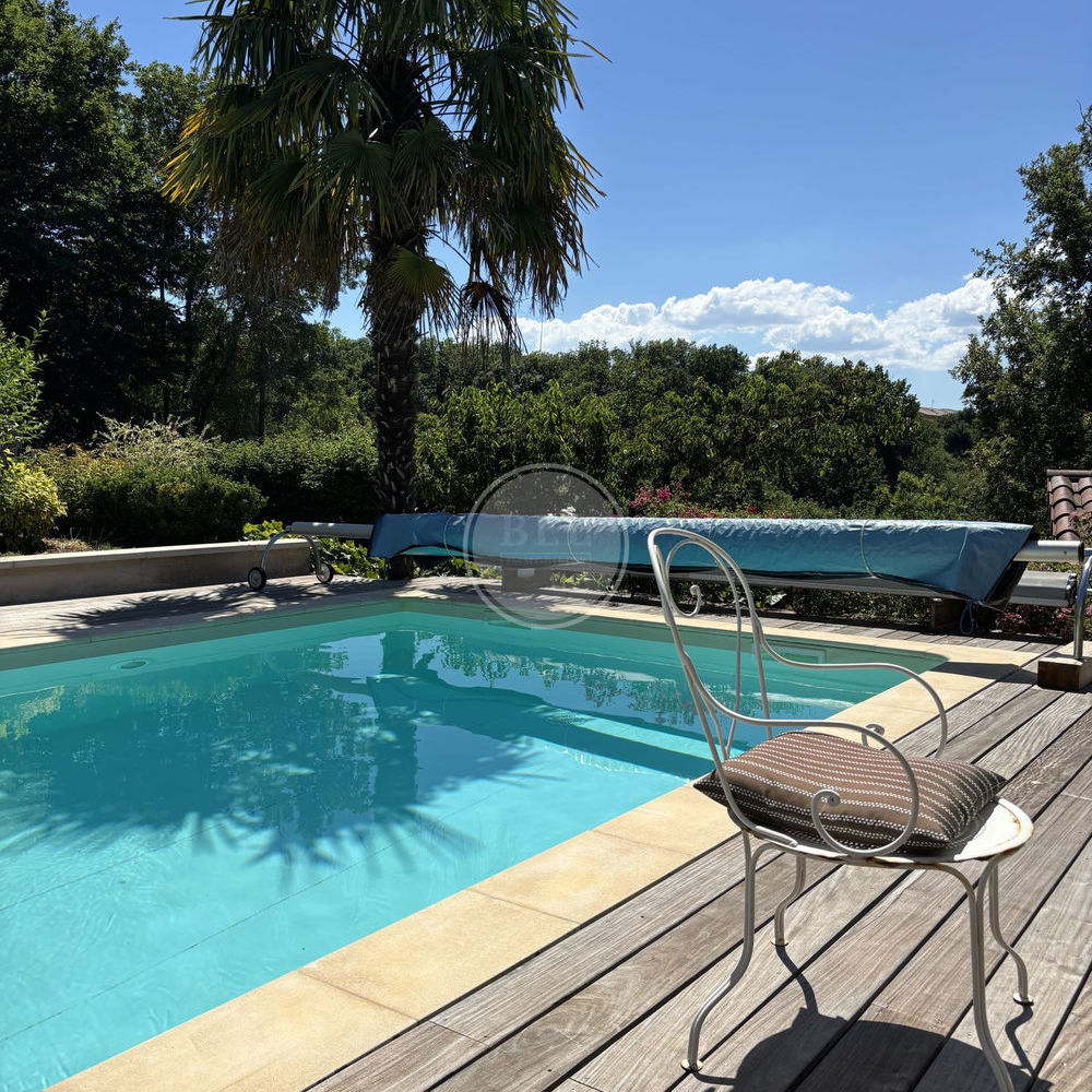 � vendre  Maison Sain-Bel (69210)