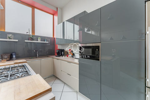  Appartement � vendre 8 pi�ces 155 m�