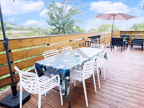   Maison F3 meubl�e terrasses et cour - l'Etang Sal� Maison - 3 pi�ce(s) - 56 m�