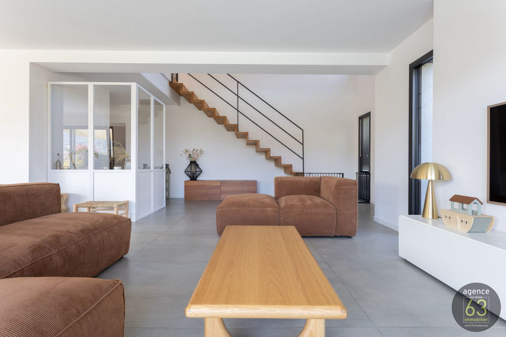 � vendre  Maison Veyre-Monton (63960)