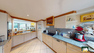  Maison � vendre 8 pi�ces 247 m�