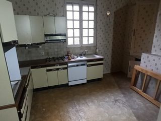  Immeuble � vendre 304 m�