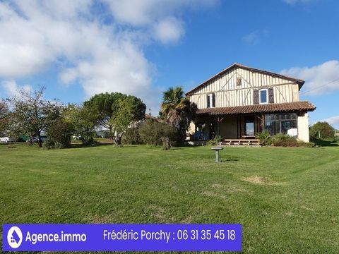   Maison de caract�re Maison - 11 pi�ce(s) - 370 m�