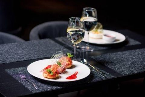 LYON 6 - Tr&egrave;s joli Bar - Restaurant licence 4 et extraction en 88000 69006 Lyon