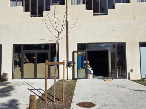 Local commercial de 190m&sup2; avec salle principale, sanitaires et 399000 40660 Moliets-et-maa