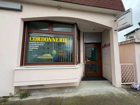 Ambilly - Local commercial ou professionnel 155000 74100 Ambilly