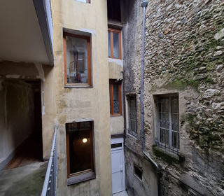  Immeuble � vendre 179 m�