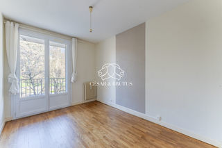  Appartement � vendre 4 pi�ces 80 m�