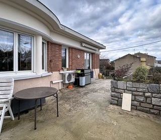  Appartement � louer 3 pi�ces 82 m�