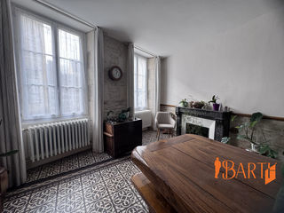  Maison � vendre 10 pi�ces 317 m�