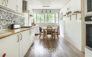  Appartement � vendre 4 pi�ces 81 m�