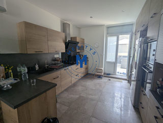  Immeuble � vendre 740 m�