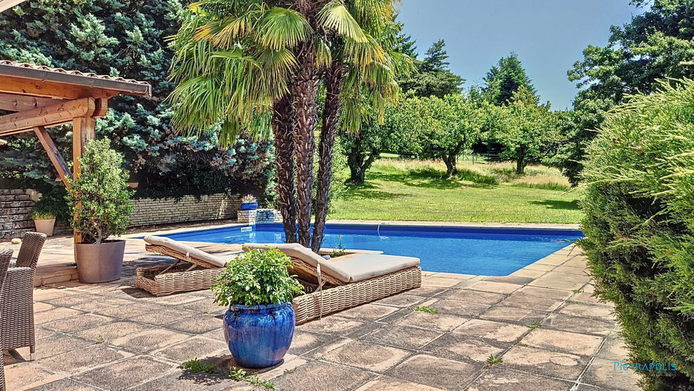 � vendre  Maison Vienne (38200)