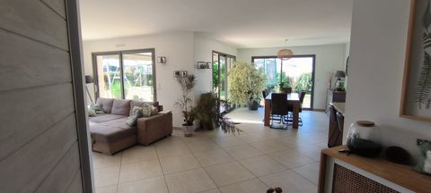   Maison Saint Gelais 5 pi�ce(s) 132 m2 Maison - 5 pi�ce(s) - 132 m�