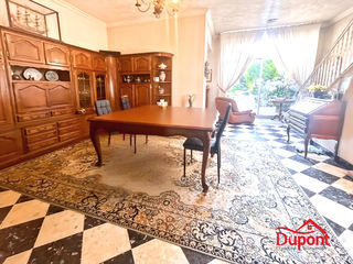  Maison � vendre 8 pi�ces 215 m�