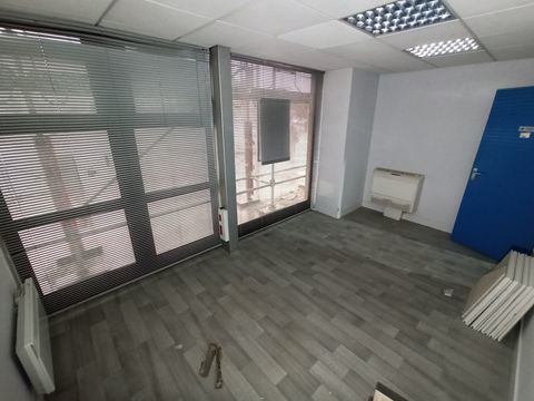 BUREAUX / COMMERCE / AGENCE 160 m&sup2; 3060 87000 Limoges