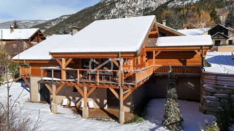   Maison � vendre Brian�on Maison - 8 pi�ce(s) - 255 m�