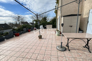  Maison � vendre 7 pi�ces 180 m�