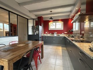  Maison � vendre 8 pi�ces 220 m�