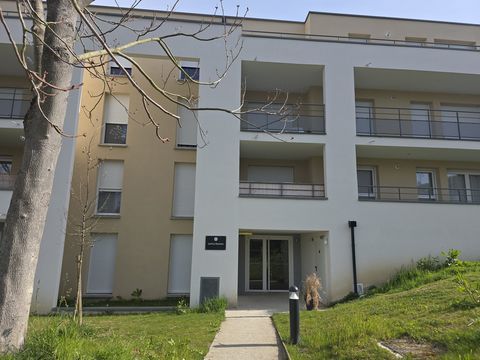   APPARTEMENT RECENT ET LUMINEUX - 45m� AVEC BALCON Appartement - 2 pi�ce(s) - 45 m�