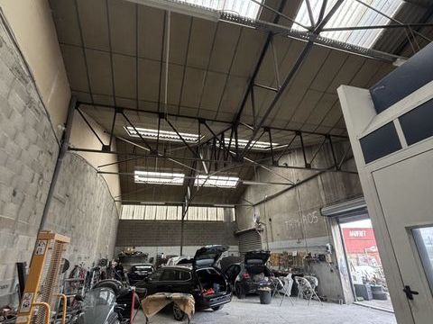 A SAISIR GARAGE CARROSSERIE AUTO LYON EST 163500 69800 Saint-priest