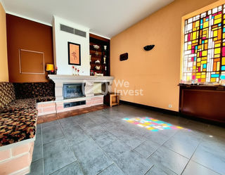  Immeuble � vendre 2086 m�