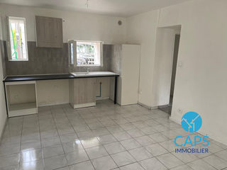  Immeuble � vendre 180 m�