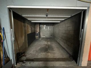  Parking / Garage � louer 12 m�