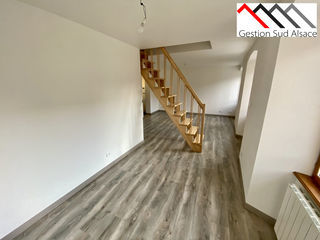  Appartement � louer 4 pi�ces 80 m�