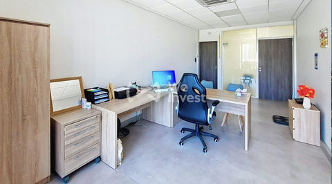 Immobilier Professionnel &agrave; louer Jossigny 165 77600 Jossigny