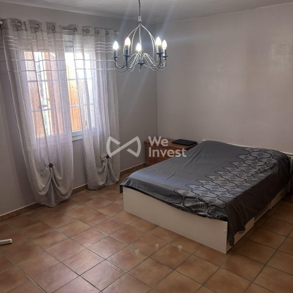 � vendre  Maison Pourri�res (83910)