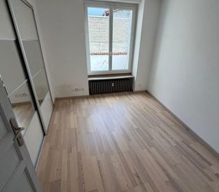  Appartement � vendre 4 pi�ces 90 m�