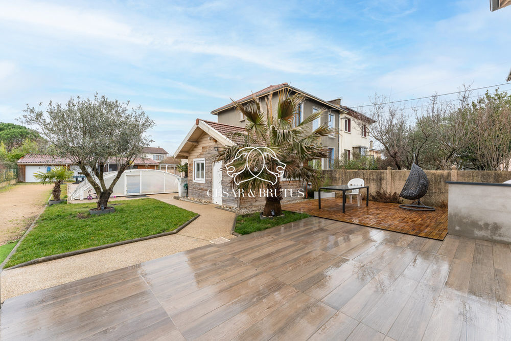 � vendre  Maison Vaulx-en-Velin (69120)