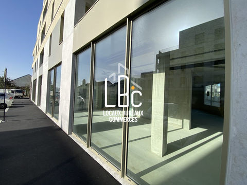 Saint Herblain - &Agrave; louer local commercial 268 m&sup2; 4801 44800 Saint-herblain