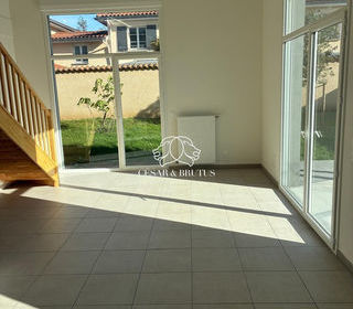  Appartement � vendre 4 pi�ces 85 m�