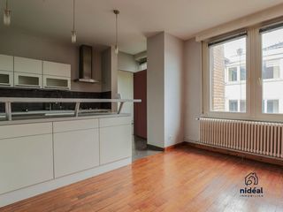  Appartement � vendre 3 pi�ces 127 m�