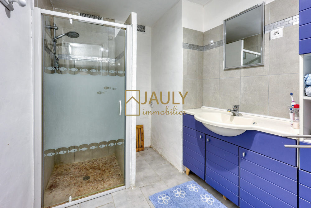 � vendre  Maison La Farl�de (83210)